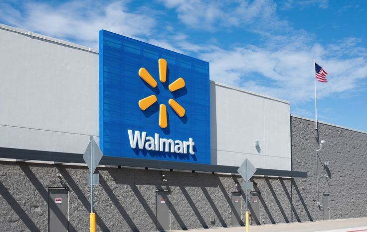 Once defined by its massive physical stores and supply chain prowess, Walmart is quietly transforming itself into a powerful tech powerhouse. We’ll delve into why the world’s largest store chain is leveraging its immense transactional data and a sophisticated retail media network to challenge tech giants and monetize its customer insights on an unprecedented scale.